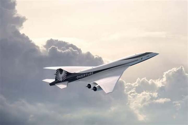 Can the T-38 go supersonic?
