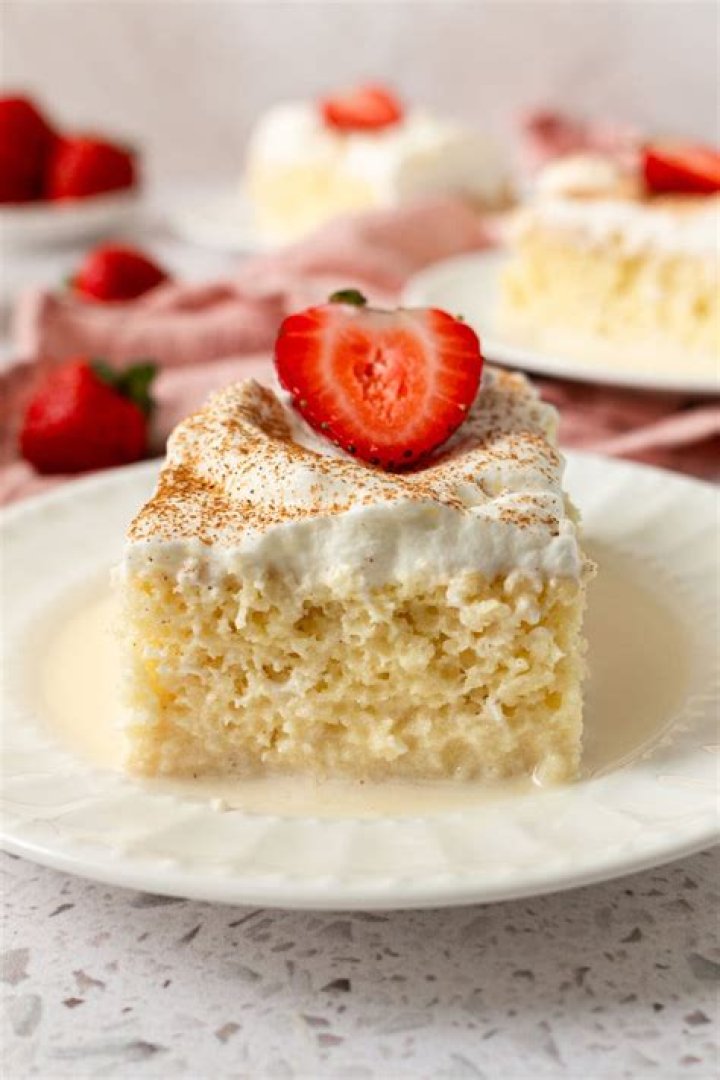 How long does it take for Tres Leches to absorb milk?