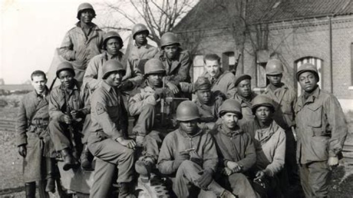 How many African soldiers fought in ww1?