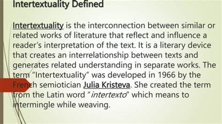 How many types of intertextuality does Gerard Genette distinguish?