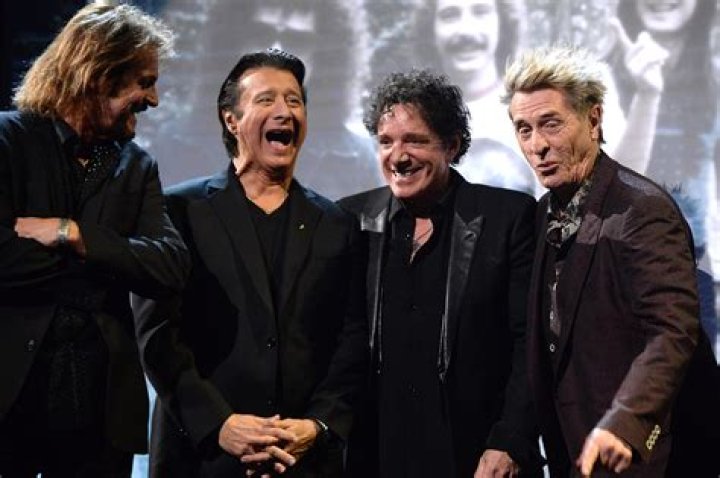 What happened to the original vocalist of Journey?