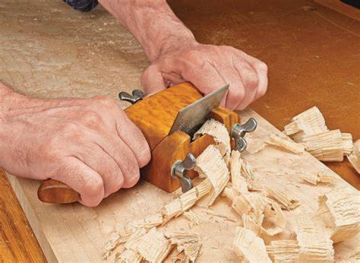 What is a wood scraping tool called?