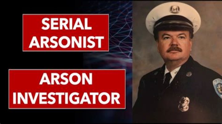What is an arsonist called?