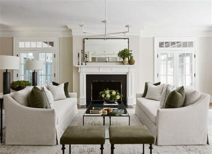 What is modern traditional interior design?