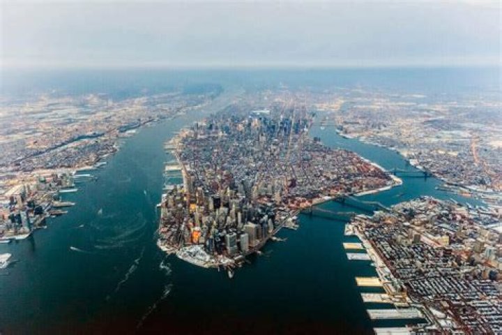 What is New York best known for?