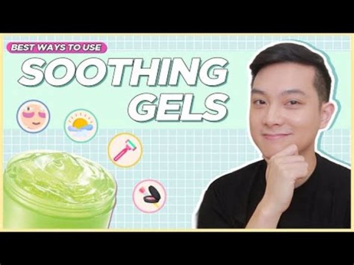 What is the difference between soothing gel and moisturizer?