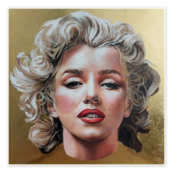 What is the size of Marilyn Monroe painting?