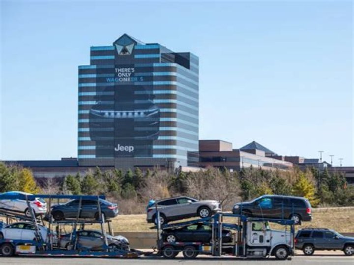 Where is Medtronic headquartered in the US?