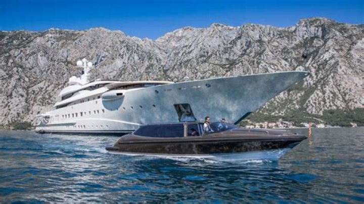 Where is Pelorus yacht now?