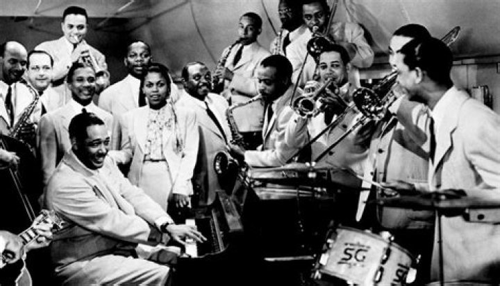 Who are three famous musicians from the Harlem Renaissance?