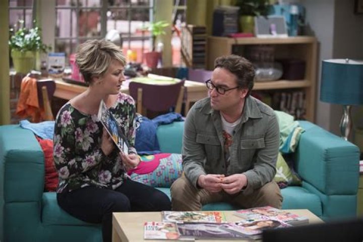 Why did Kaley Cuoco cut her hair in season 8 of Big Bang Theory?