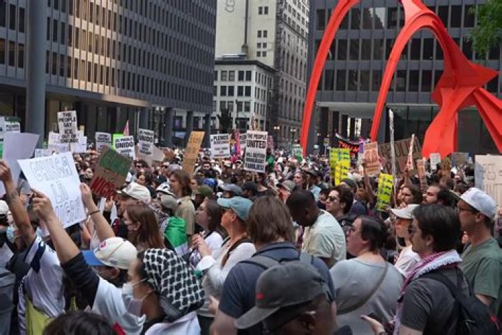 Why did people protest in Yemen?