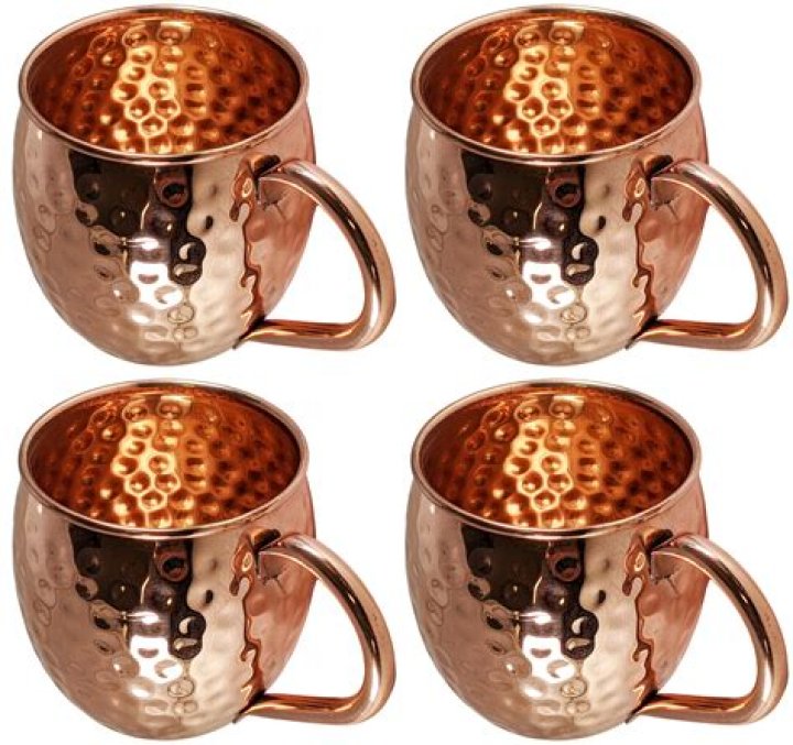 Why does a Moscow Mule get served in a copper mug?