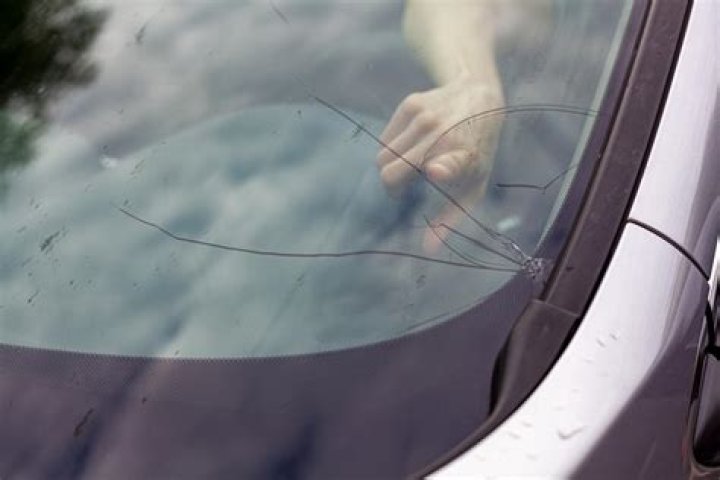 Will Subaru replace a cracked windshield?